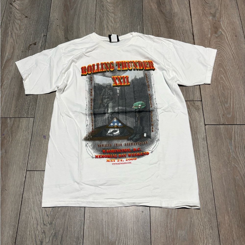 Vintage Men’s 2009 Harley Davidson Rolling Thunder Short Sleeve White Tee Size M